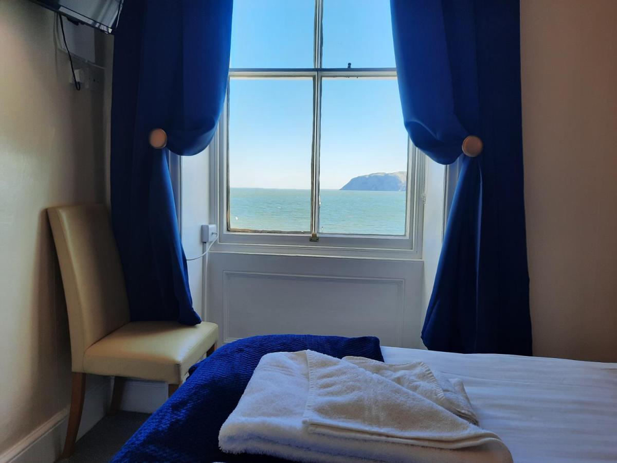 랜디드노 Hen Dy B&B 외부 사진