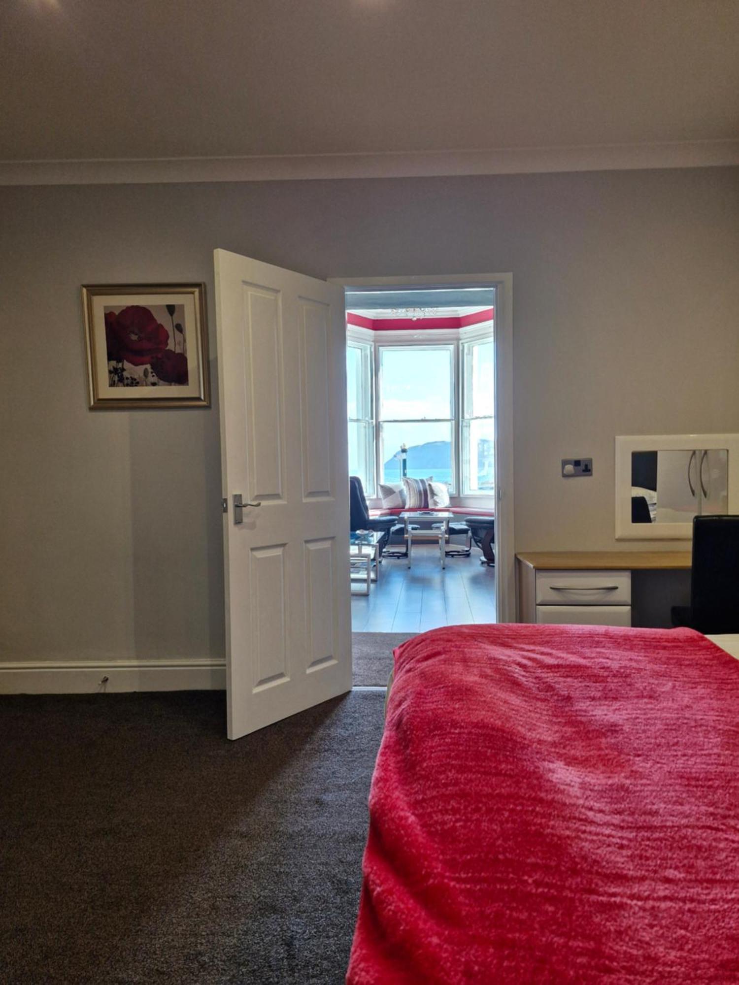 랜디드노 Hen Dy B&B 외부 사진